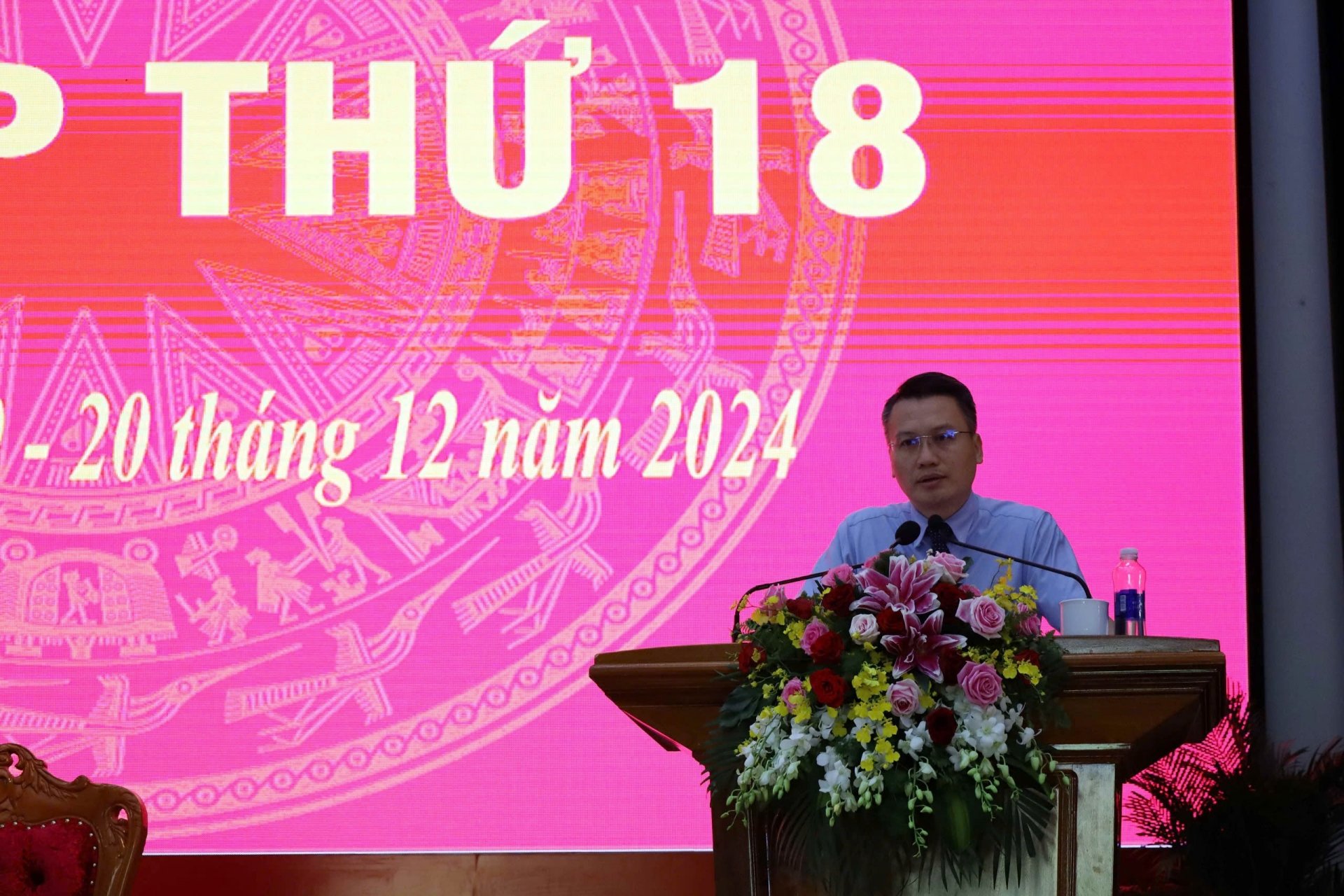 Chủ tịch UBND huyện