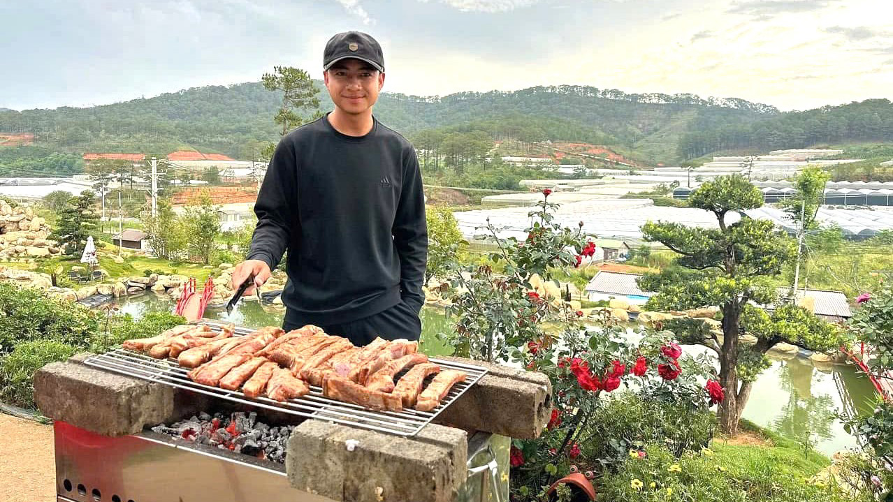 Tiệc BBQ ngoài trời trong quy mô 10 ha Khu du lịch canh nông Thiên Vương