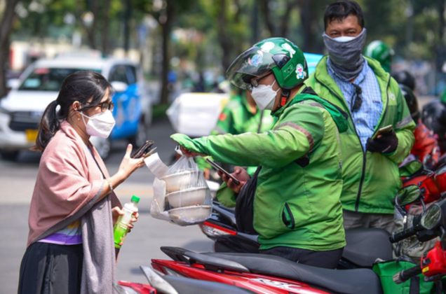 Xe công nghệ thêm phụ phí bảo hiểm, trung hòa carbon, người dùng cẩn trọng để tránh mất thêm tiền