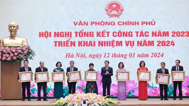 Văn phòng Chính phủ không ngừng nâng cao hơn nữa chất lượng tham mưu tổng hợp trong xây dựng, hoàn thiện thể chế ảnh 4