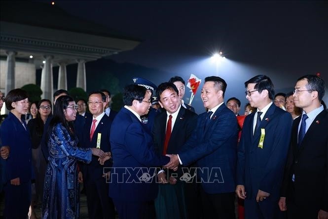 Lễ tiễn Thủ tướng Phạm Minh Chính và Phu nhân kết thúc chuyến thăm chính thức Hàn Quốc. 