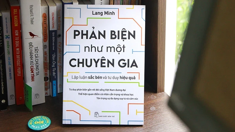 Đây là cuốn sách khơi gợi niềm vui khám phá tri thức của mọi người.