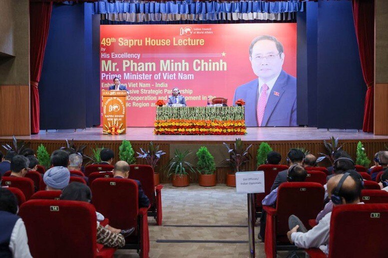 Thủ tướng cho biết sau gần 40 năm Đổi mới, Việt Nam đã hình thành được lý luận về đường lối đổi mới - Ảnh: VGP/Nhật Bắc