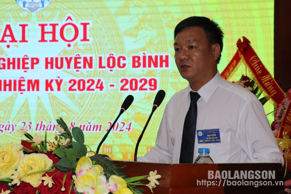 Lãnh đạo UBND huyện Lộc Bình phát biểu tại đại hội