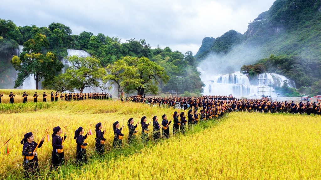 Cao Bang possède de nombreux paysages magnifiques et des valeurs patrimoniales culturelles uniques pour construire et développer un géoparc mondial de l'UNESCO.