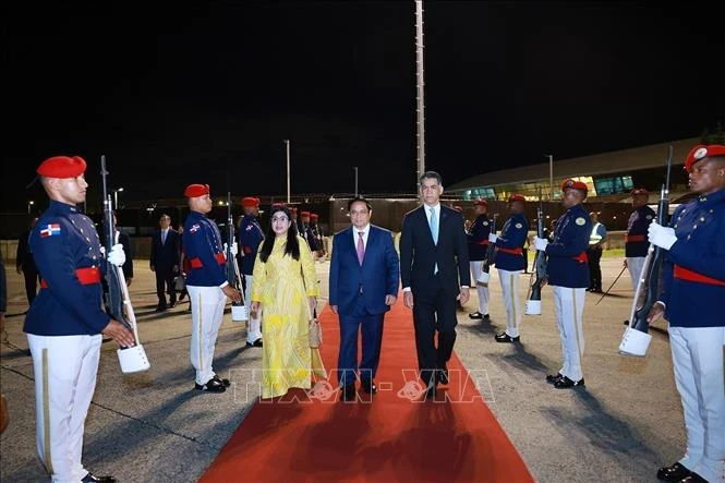 Lễ tiễn Thủ tướng Phạm Minh Chính và Phu nhân tại sân bay Las Américas, Santo Domingo, kết thúc chuyến thăm chính thức Cộng hòa Dominicana.