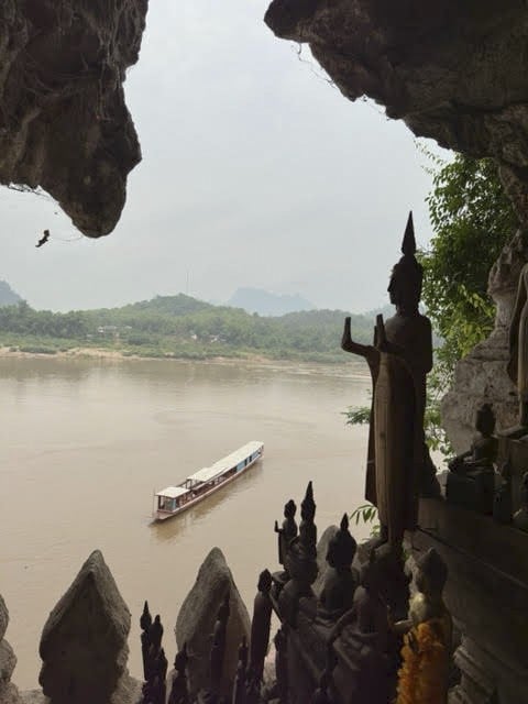 Hang Pak Ou ở Luang Prabang.