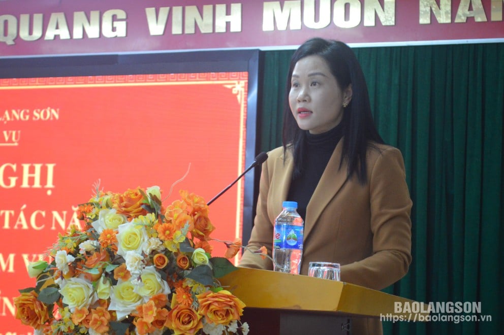 Lãnh đạo 