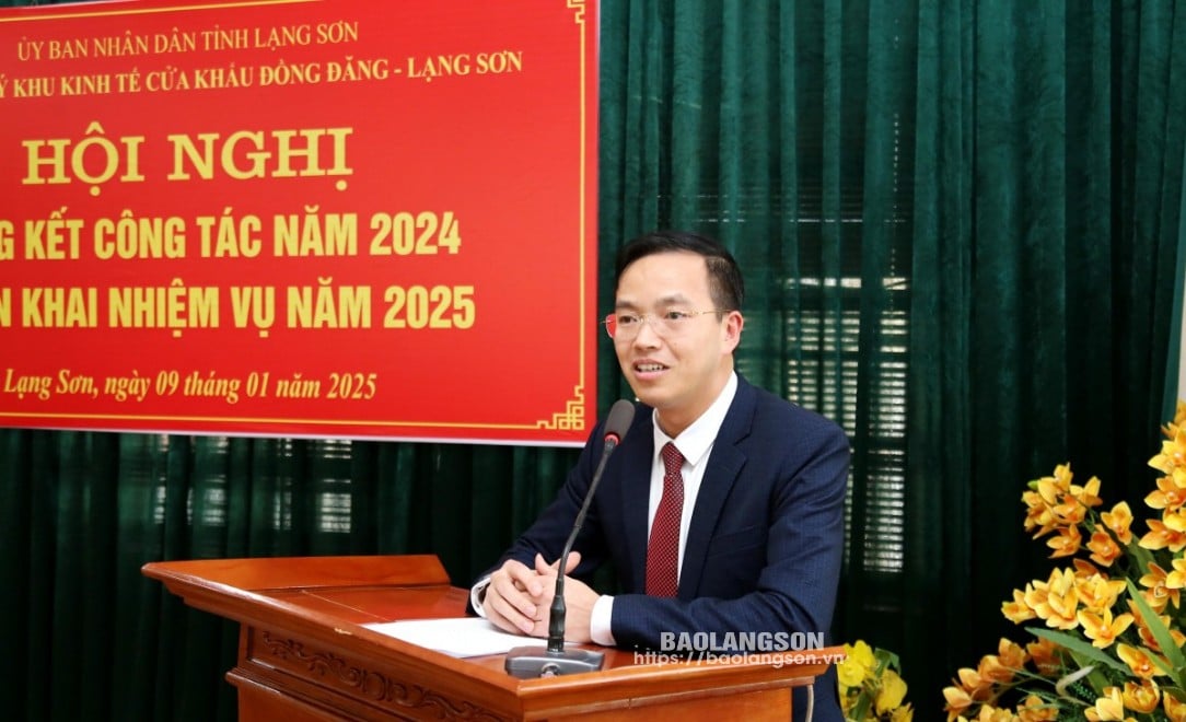 Lãnh đạo Ban Quản lý báo cáo tình hình triển khai nhiệm năm 2024