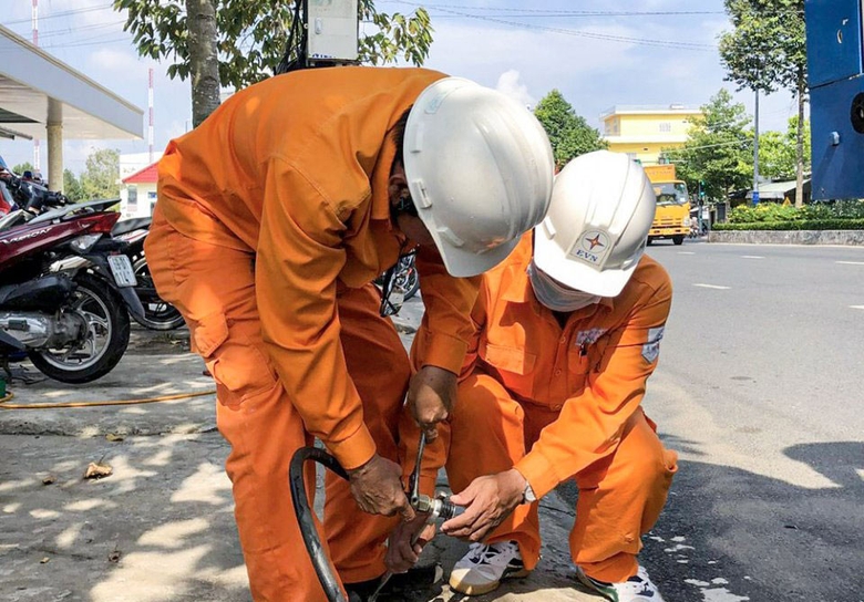 EVN quyết liệt triển khai các giải pháp tiết kiệm điện ảnh 2