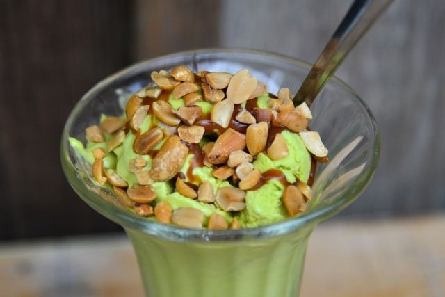 kem-bo-avocado-ice-cream-194920-3-16939073763101713024499.jpg