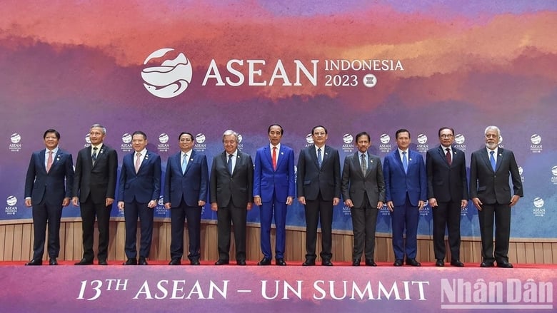 ASEAN và các Đối tác cam kết với đối thoại, hướng tới hợp tác vì hòa bình, ổn định và phát triển thịnh vượng bền vững ảnh 1