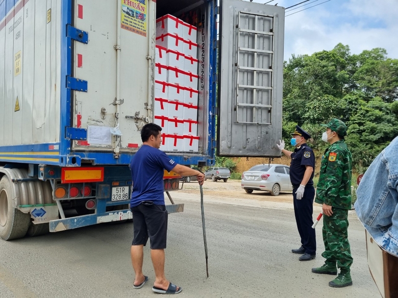 Trung Quốc nhiều năm liền là đối tác thương mại lớn nhất của Việt Nam ảnh 1