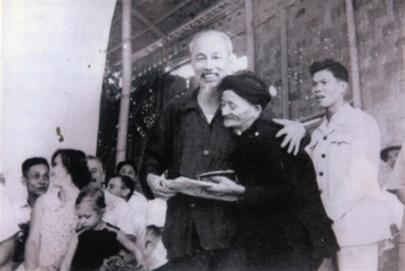 cụ Nỏ.jpg