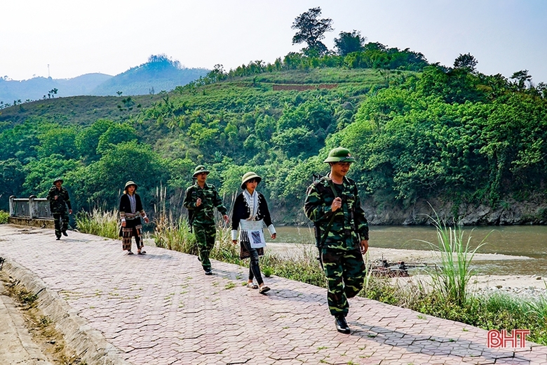 Gió Lũng Pô thổi dọc sông Hồng ảnh 3