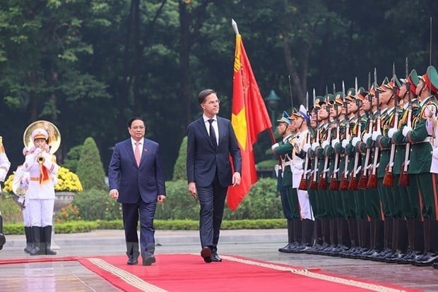 Thủ tướng Phạm Minh Chính chủ trì Lễ đón Thủ tướng Hà Lan Mark Rutte ảnh 1