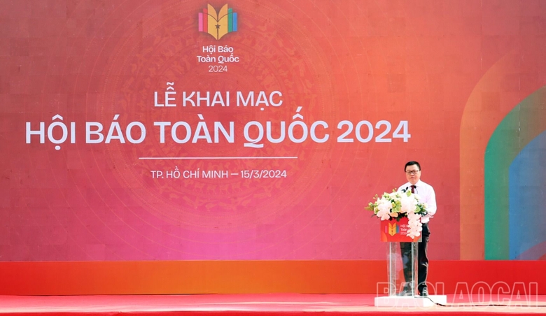 Chủ tịch Hội Nhà báo Việt Nam Lê Quốc Minh phát biểu khai mạc Hội Báo toàn quốc năm 2024..jpg