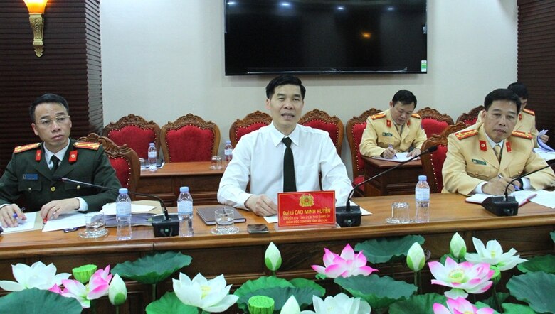 Đại tá Cao Minh Huyền, UVBTV Tỉnh Uỷ, Bí thư Đảng uỷ, Giám đốc Công an tỉnh phát biểu tại buổi làm việc.JPG