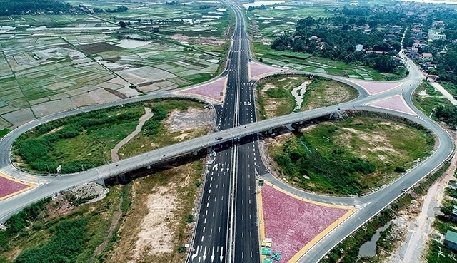 Cần tập trung phát triển mạng lưới giao thông cho vùng Trung du và miền núi phía Bắc.