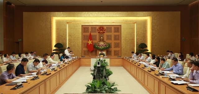 Phó Thủ tướng Trần Hồng Hà cho rằng, việc áp dụng chính sách, phương pháp định giá đất, bảo đảm rõ ràng, đơn giản, mạch lạc để bảo vệ người làm công tác định giá - Ảnh: VGP/Minh Khôi