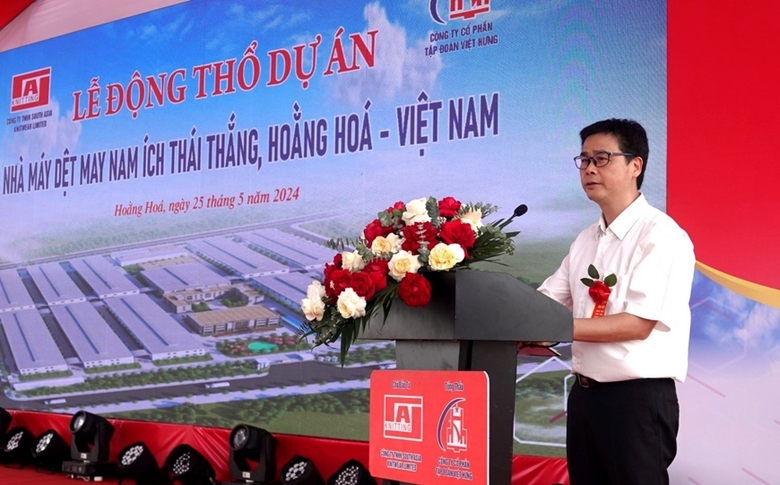 Đại diện Tập đoàn Nam Ích - Chủ đầu tư dự án phát biểu tại buổi lễ.