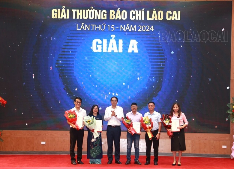 giải A.jpg