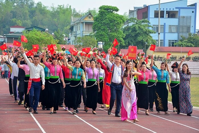 Quyền con người ở Việt Nam luôn được tôn trọng và bảo vệ.