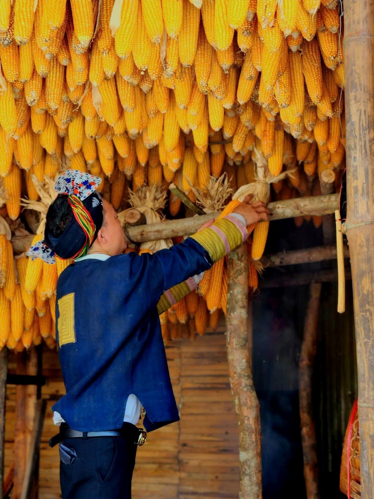 Tới Fansipan trải nghiệm mỗi tuần một lễ hội của người dân tộc bản địa - Ảnh 2.