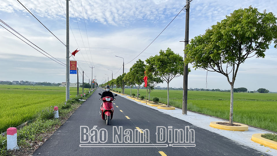 Cảnh quan nông thôn mới kiểu mẫu xã Hồng Quang.