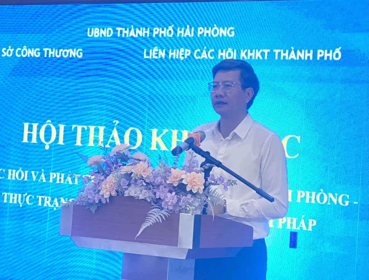 Hội thảo khoa học 