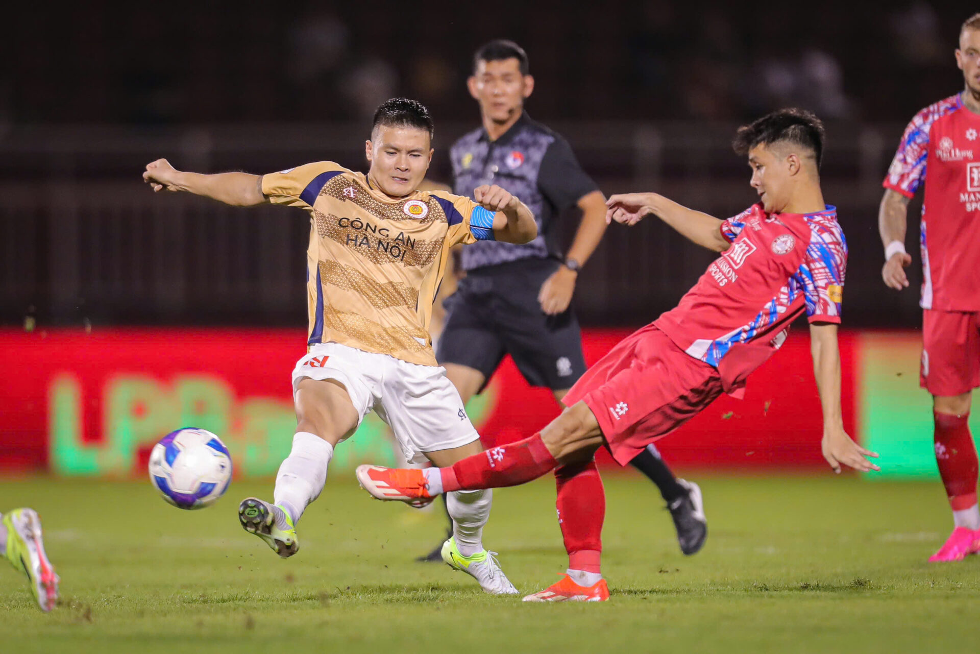 Lịch đấu, dự đoán kết quả V-League hôm nay: Doãn Ngọc Tân cùng Thanh Hóa sẽ thắng Hà Tĩnh?- Ảnh 3.