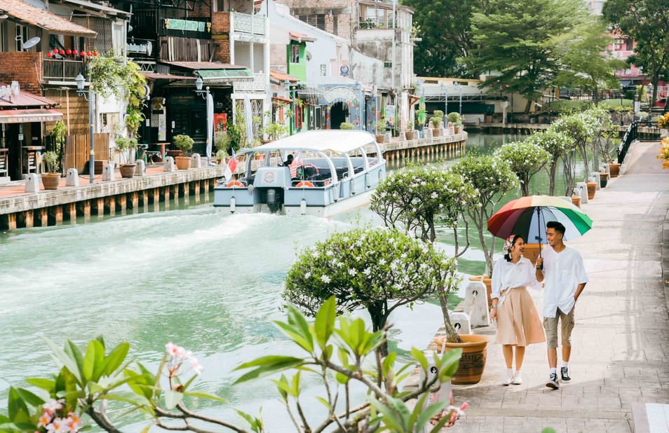 Loạt điểm check-in nổi tiếng tại Malaysia 'được lòng' du khách Việt ảnh 5