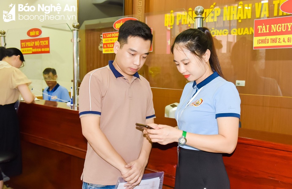 bna_hướng dân dvc. ảnh thanh lê.jpg