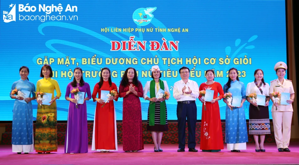 bna_phụ nữ diễn đàn 2.jpg