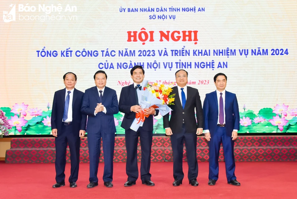 bna-trao-3-anh-thanh-le-1138.jpg