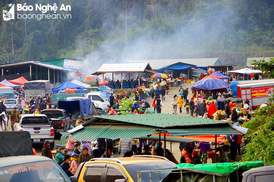 bna-cho-bien-nam-can-dong-nghet-nguoi-nhung-ngay-giap-tet-anh-quang-an-2393.jpg