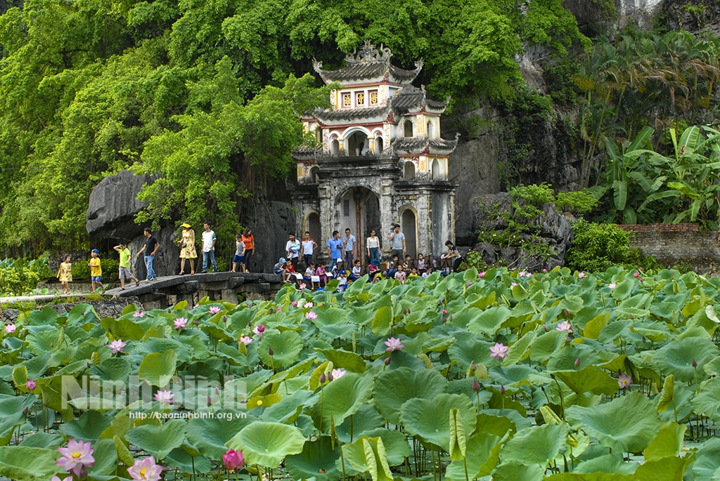 Ninh Bình miền di sản