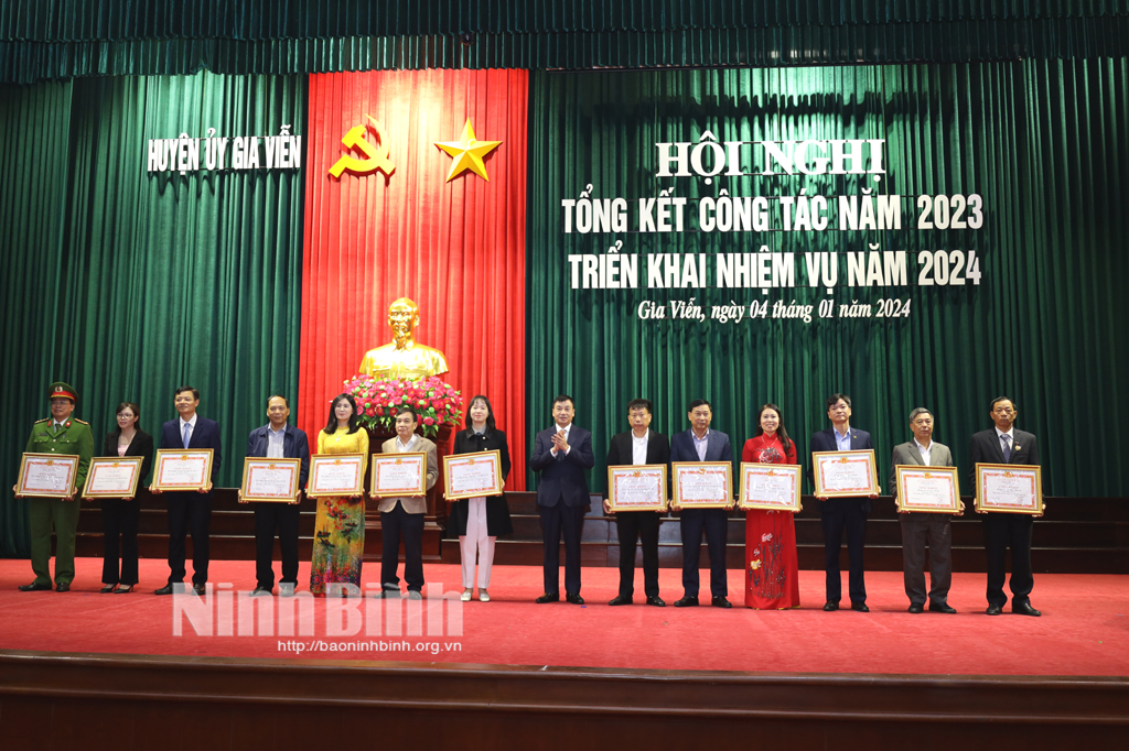 Huyện ủy Gia Viễn triển khai nhiệm vụ năm 2024