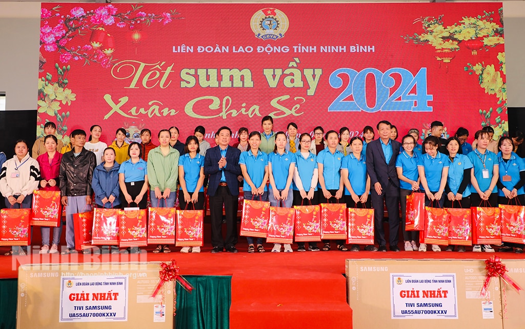 tết sum vầy