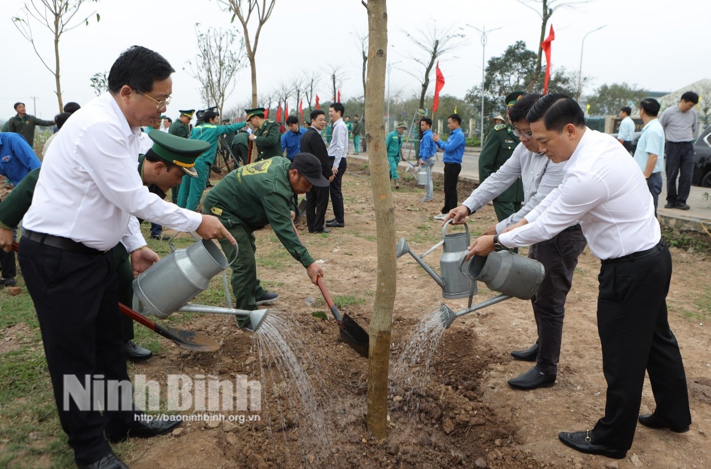 Ban Quản lý các khu công nghiệp tỉnh phát động Tết trồng cây