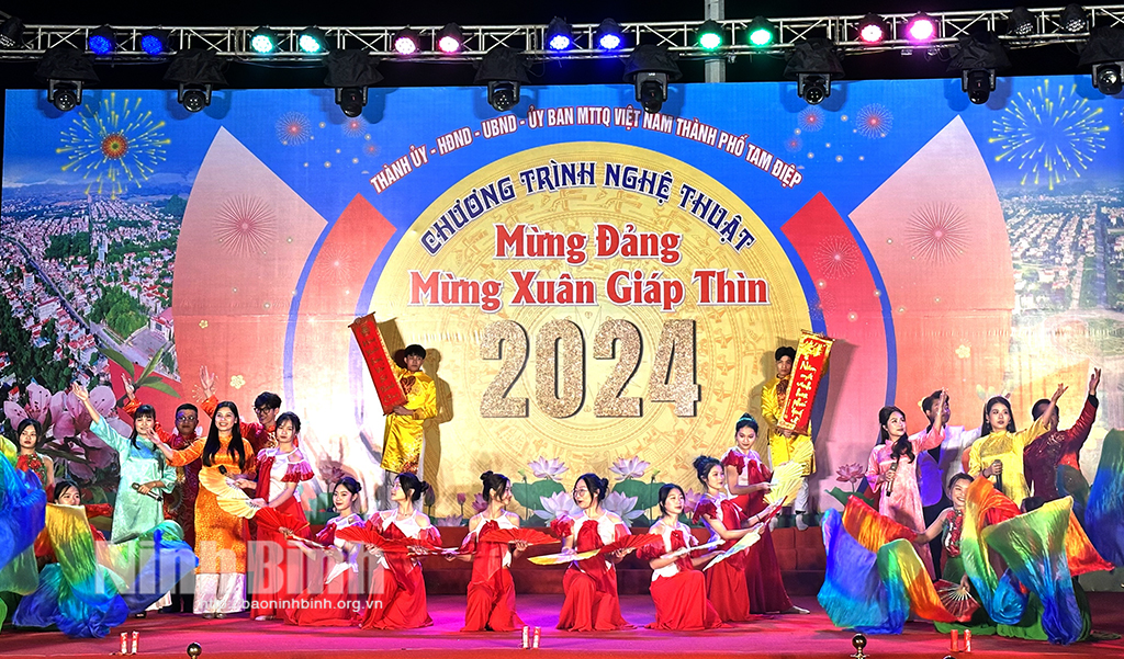 Chương trình nghệ thuật và bắn pháo hoa đón năm mới Giáp Thìn 2024