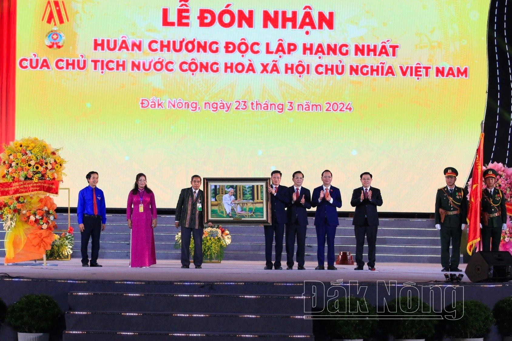 Đắk Nông long trọng tổ chức Lễ kỷ niệm 20 năm Ngày tái lập tỉnh và đón nhận Huân chương Độc lập hạng Nhất