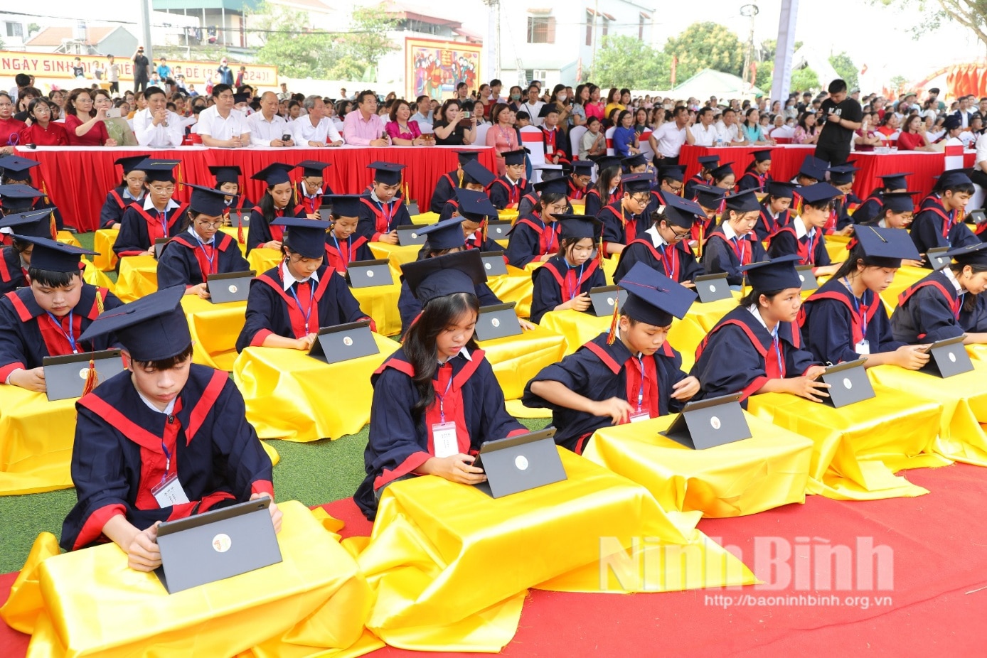 Tổ chức Ngày hội đọc sách và cuộc thi Hoa Trạng nguyên huyện Gia Viễn năm 2024