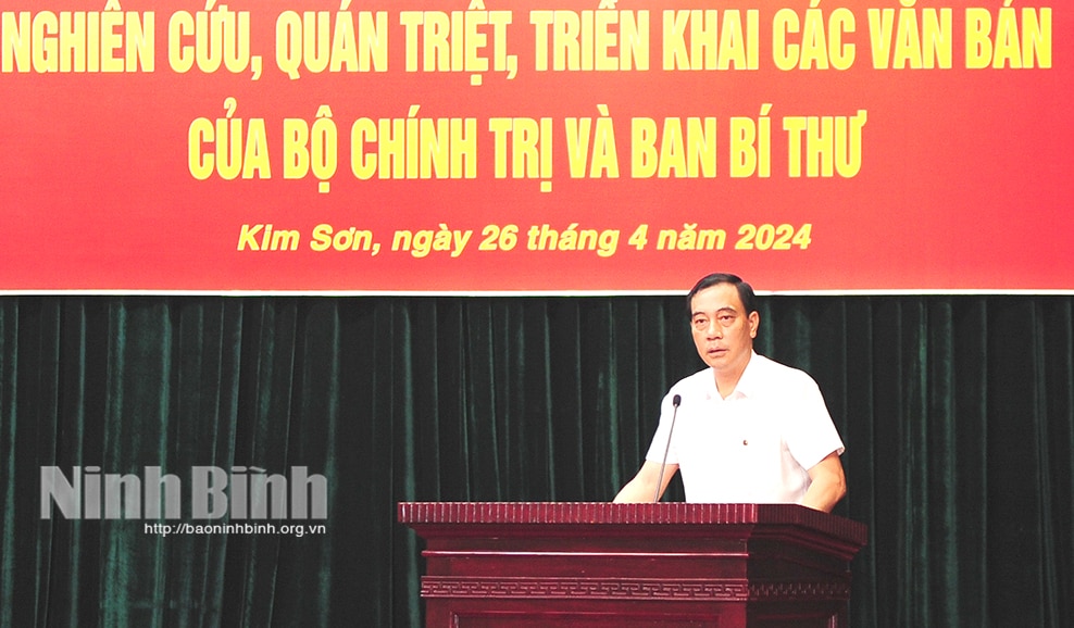 Huyện ủy Kim Sơn tổ chức học tập quán triệt các văn bản của Bộ Chính trị Ban Bí thư