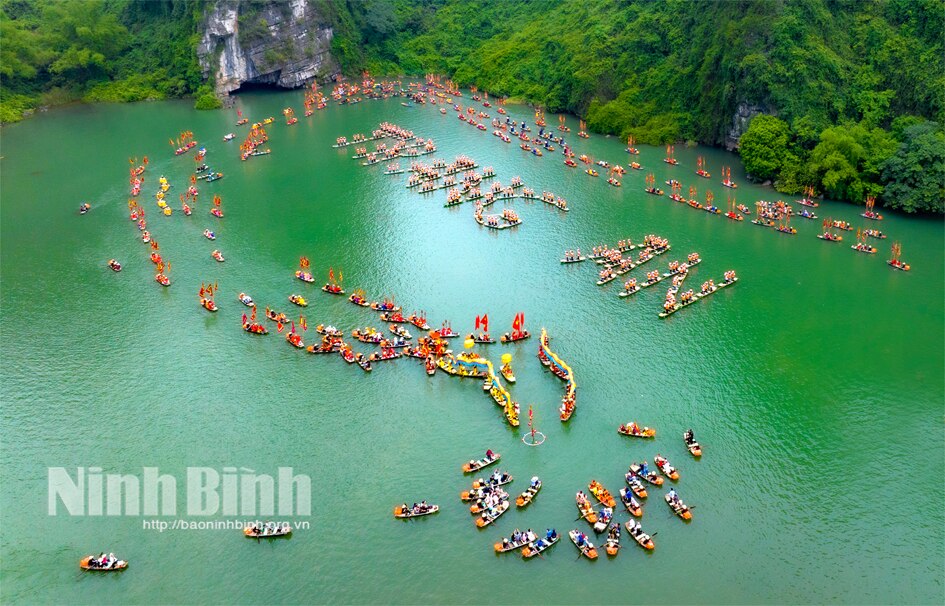 Về miền di sản Tràng An