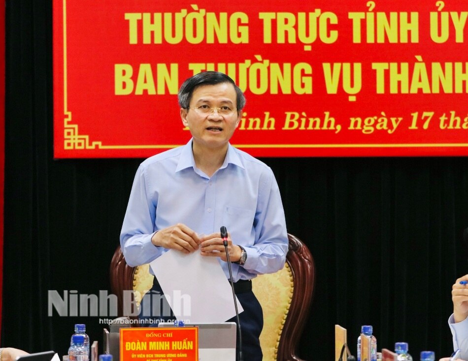 Thường trực Tỉnh ủy làm việc với Ban Thường vụ Thành ủy Ninh Bình