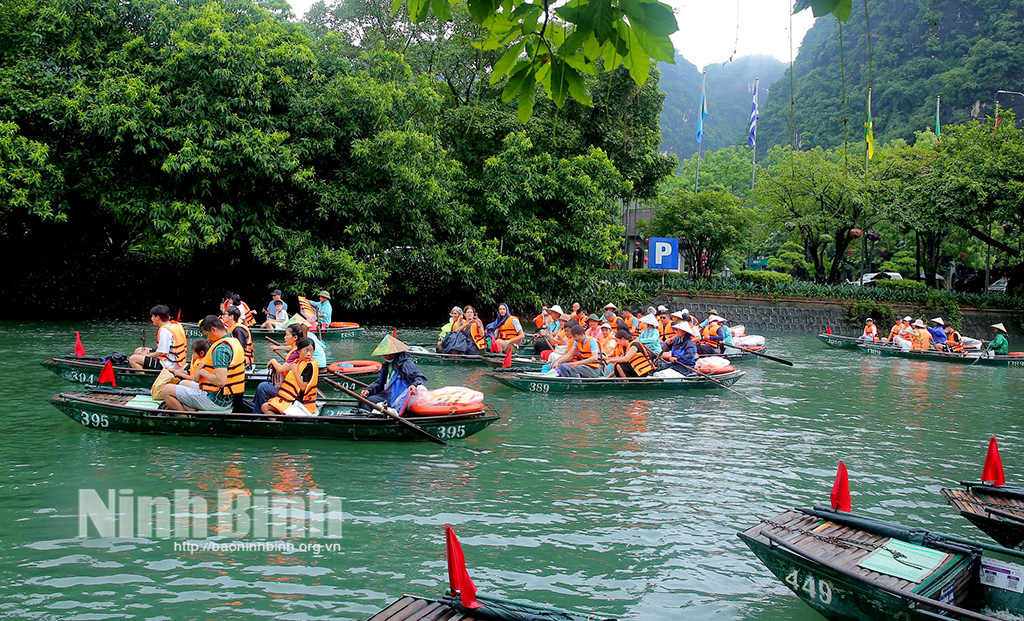 Đảm bảo an ninh an toàn cho khách du lịch trong mùa mưa