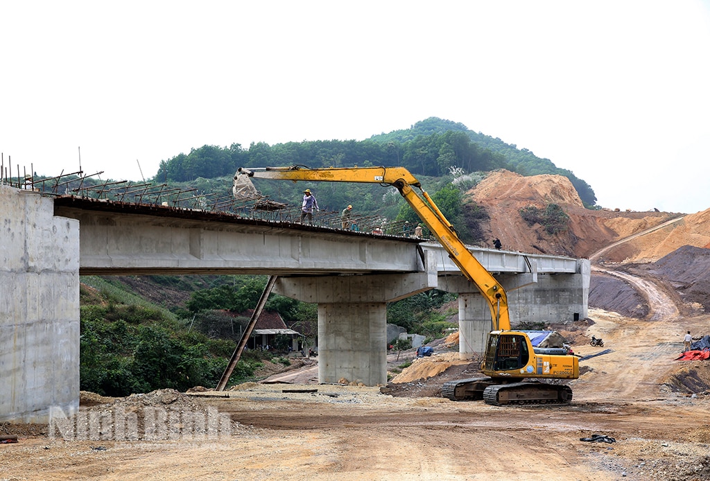 Ban Quản lý dự án đầu tư xây dựng công trình giao thông tỉnh: Quyết tâm hoàn thành cao nhất nhiệm vụ giải ngân vốn đầu tư công năm 2024