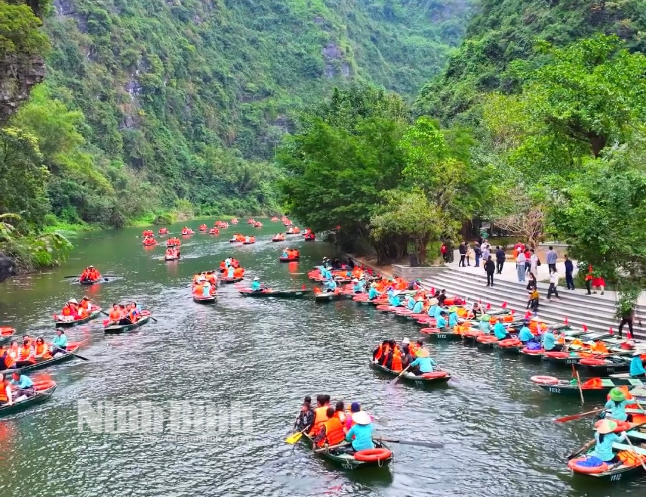 Bước tiến vượt bậc của ngành công nghiệp không khói