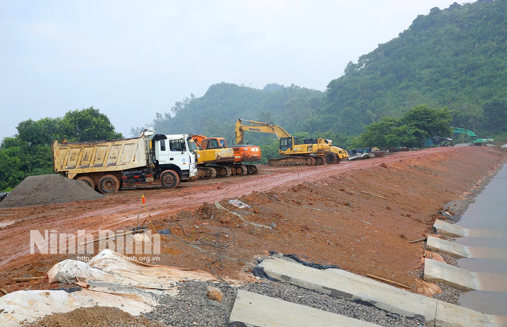 Ninh Bình chạy đua ứng phó với siêu bão số 3